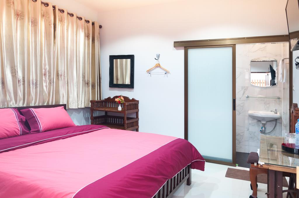 Hotel Baan Bunyat Chiang Mai Esterno foto